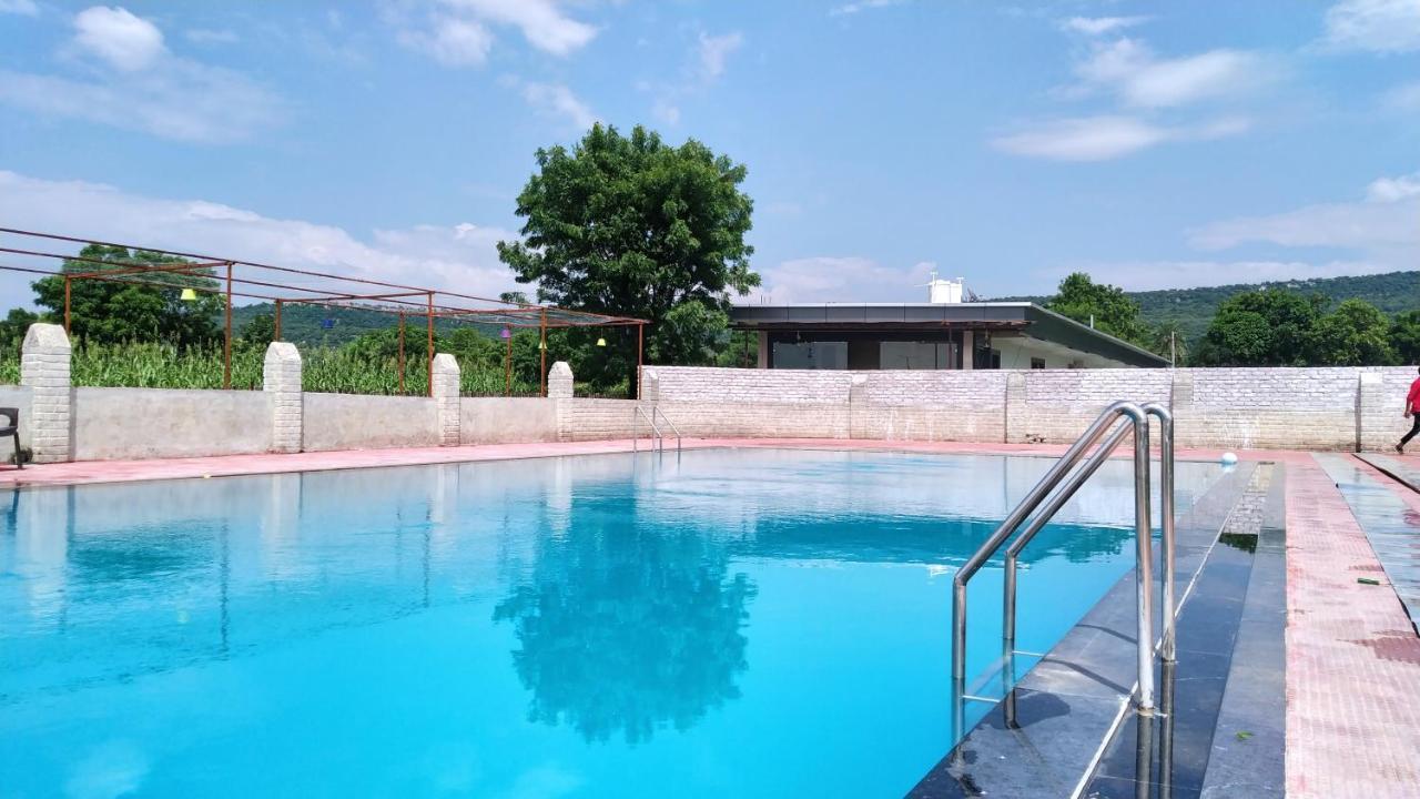 Aravalli Hill Resort Chittorgarh ภายนอก รูปภาพ